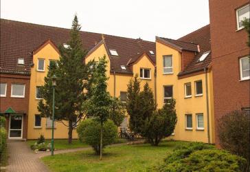 Wunderschöne 4-Zimmer-Wohnung im Grünen mit großem Balkon in Potsdam 'Am Neuen Palais'