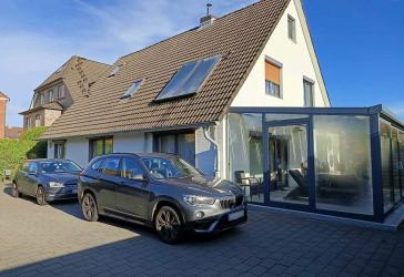 Gepflegtes separates EFH 10-Zi/180m² mit Wintergarten