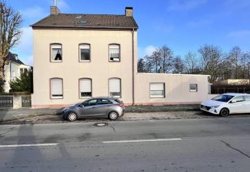 Dreifamilienhaus mit freiwerdender Wohnung in zentraler Lage