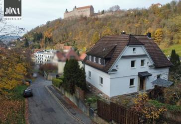 Historisches Wohnhaus - Stilvolles Wohnen mit traumhaftem Altstadtblick