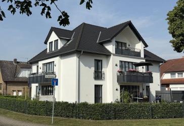 Langwedel - Neuwertiges Mehrfamilienhaus in ruhiger und zentraler Lage!
