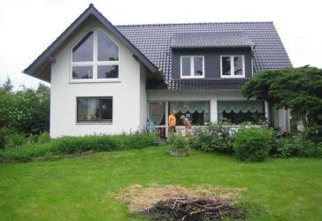 Viel Platz für zwei Familien! Provisionsfrei!