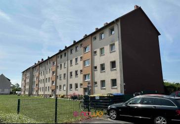 Renovierte Eigentumswohnung mit Loggia: ideal für Eigennutzer oder Anleger