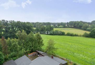 + Natur pur: Bungalow direkt an der Pferdekoppel +