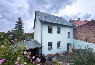 Familienfreundliches Einfamilienhaus - sofort bezugsbereit und umfassend saniert