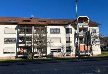 4-Zimmer-Eigentumswohnung mit Balkon und TG-Platz