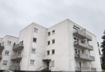 Renovierte Eigentumswohnung mit großer Dachterrasse in Dudweiler-Süd