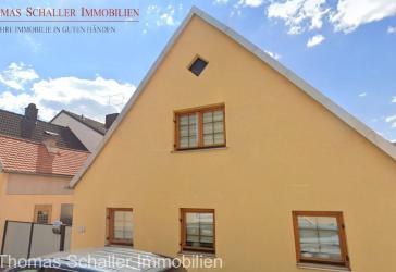 Charmantes Einfamilienhaus mit separater Einliegerwohnung in zentraler Innenstadtlage