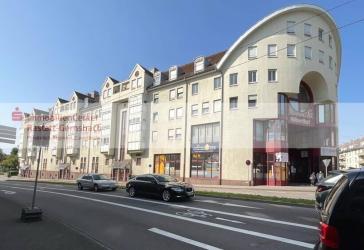 Zentrumsnahe 4-Zimmer-Eigentumswohnung mit Balkon und Tiefgarage