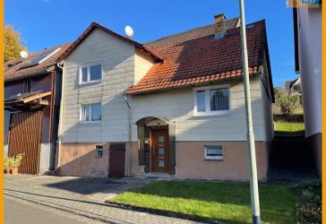 KOMPAKTES HANDWERKERHAUS! KEINE KÄUFERPPROVISION!