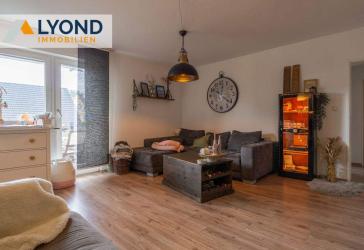 Helle 3,5-Zimmer-Etagenwohnung mit Balkon und Aufzug in gepflegtem Mehrfamilienhaus!
