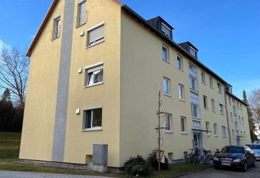 Charme & Rendite - Sanierte DG-Wohnung in gesuchter Lage!