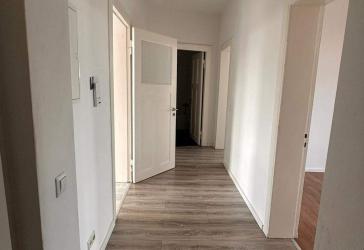 Willkommen in dieser 3-Zimmer Wohnung in Cottbus Mitte