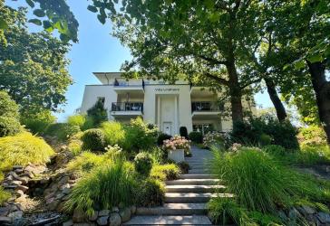 * RESERViERT * Exklusive Ferienwohnung in der Villa Lindholm in Strandnähe