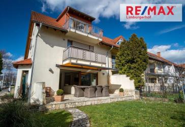 ** Dreifamilienhaus in TOP Lage **