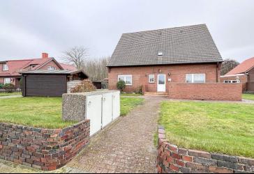 Großes Einfamilienhaus mit Einliegerwohnung (vormals Pension)