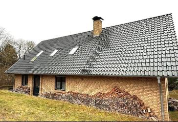 Großzügiges Einfamilienhaus mit Kamin und großem Grundstück zu kaufen!