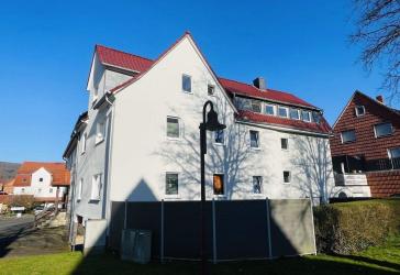 Modernisiertes 3-Familienhaus in zentraler Lage von Reinhardshagen-Veckerhagen