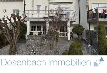 Stilvolles Einfamilienhaus mit zusätzlicher Einliegerwohnung am Hünerberg