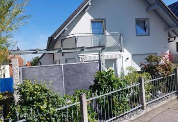 Freistehendes Einfamilienhaus im top Zustand mit zwei Terrassen in ruhiger Siedlungslage!