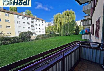 Helle 3-Zimmerwohnung mit Balkon und Garage in Pfullingen!!