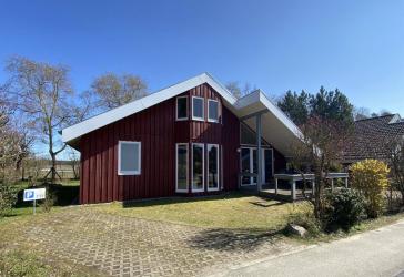 modernisiertes Ferienhaus (Nr. 235) in ruhiger Lage im Ferienpark Mirow