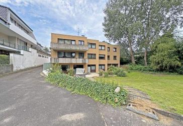 Lübeck St. Jürgen - freie 3 Zimmer Wohnung mit Balkon und Keller unmittelbar an der Wakenitz (Erbpacht)