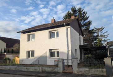 BEGEHRT: Einfamilienhaus mit großem Gestaltungspotenzial in ruhiger Wohnlage von Landau-Queichheim