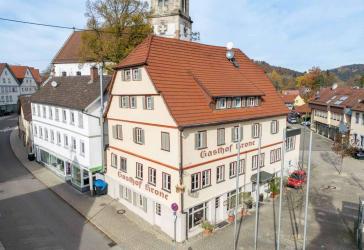 Historisches Gasthaus 'Zur Krone' - Denkmalgeschützt - top saniert - ca. 12% Rendite