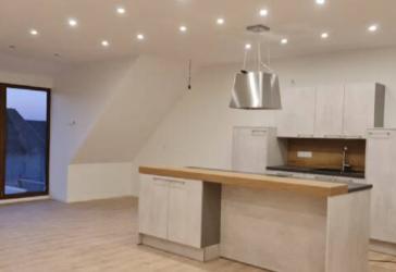 Große 4 Zimmer Wohnung mit Balkon und Galerie