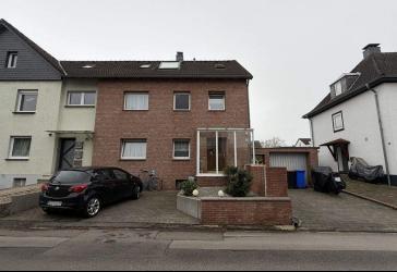 5,64% Rendite im Herzen von Hilden Mehrfamilienhaus mit vier Einheiten
