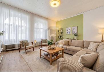 GROßZÜGIG WOHNEN IM HERZEN VON LINDEN