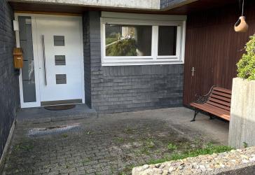 1 Familienhaus in beliebter ruhiger Lage Nähe Bachtal