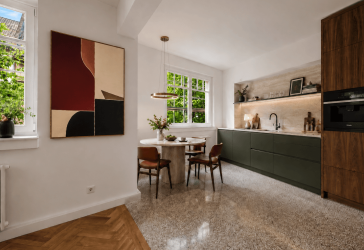 Altbau wie neu - ca. 90 m² stilvoll saniert