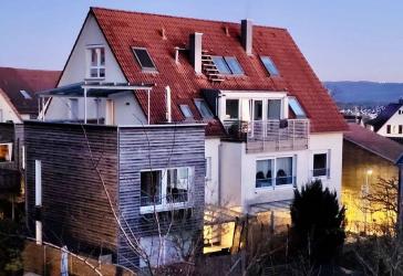 Reihenendhaus mit Dachterrasse in ruhiger Lage