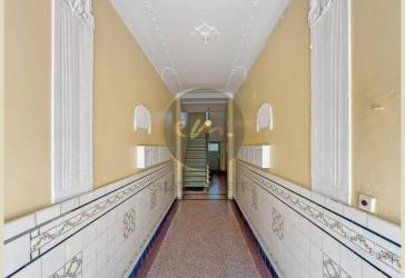 Ruhige Lage, gute Vermietbarkeit, Wohnungen bereits umfangreich modernisiert, Dachgeschoss ausbaubar