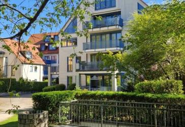 Exklusive 4-Zimmer-Wohnung in Bestlage bei Villa Wahnfried - Hofgartenblick & E-Ladepunkt