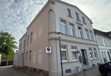 Mehrfamilienhaus mit 4 WE in Grabow