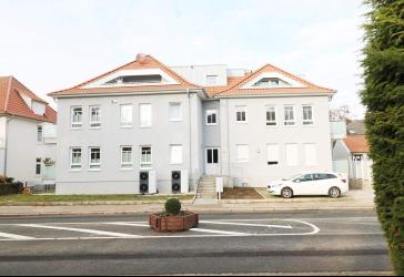 Neubau-Erstbezug - Exklusive 2-Zi. Whg. 1.OG, m. Balkon in topzentraler Stadtlage