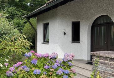 Großzügige Villa mit viel Raum für Ihre Familie, im Bamberger Berggebiet, nahe Hain und Klinikum