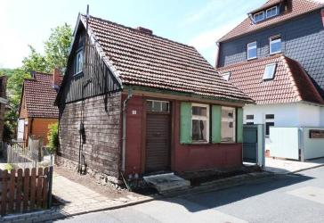 PROVISIONSFREI! Kleines Handwerkerhaus in Hasserode
