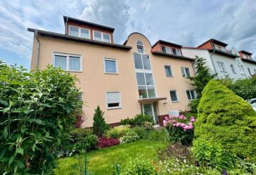 Traumhafte Dachgeschosswohnung in Lieskau, Maisonette