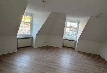 Großzügige 3-Zimmer Wohnung in zentraler Lage