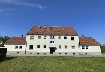 Kapitalanlage! Gepflegtes, voll vermietetes MFH mit Vollwärmeschutz, Garagen und Nähe zur A2