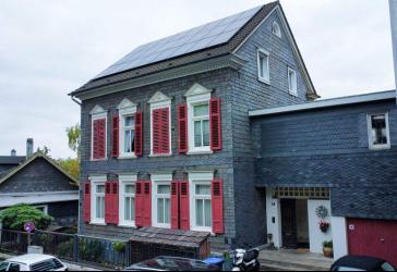 Historisches Schieferhaus in Remscheid-Hasten - Raum für Generationen, Träume und Visionen