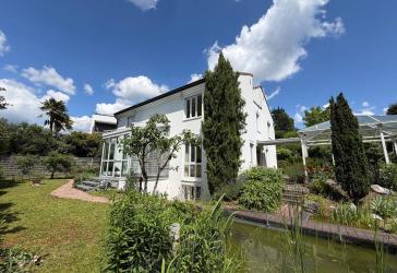 Vorschaubild Villa