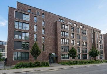 Hoch hinaus, schöne Wohnung mit Dachterrasse zur Miete in Pinneberg - Wentzel Dr.