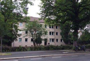 Wohn (t) raum für eine Familie in zentraler Lage