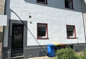 Provisionsfreies 2-Familienhaus mit Terrasse & Garten in Mundenheim