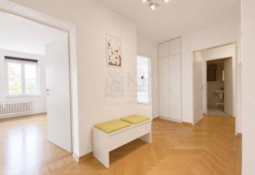 WIESBADEN: HELLE 3 ZIMMER WOHNUNG IM ZENTRUM MIT BALKON UND STELLPLATZ